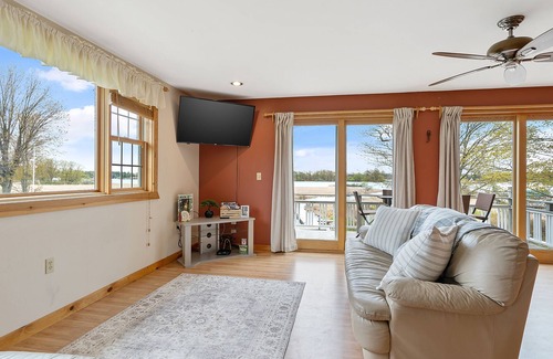 Wellesley Island House | St. Lawrence Haven - Amazing Views