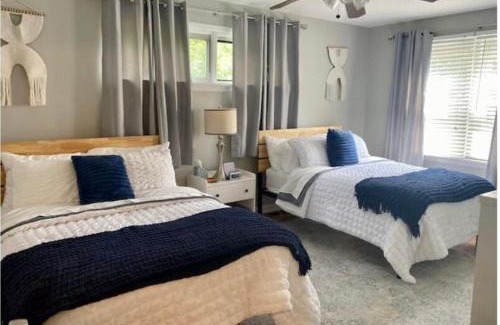 St. Louis House | St Louis Family Friendly Gem in Dogtown