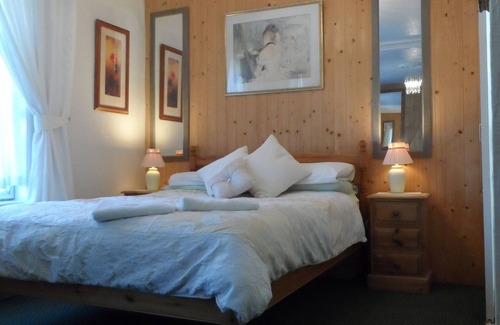Dover House | St Martin's Guest House