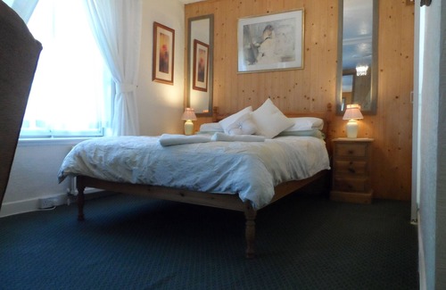 Dover House | St Martin's Guest House