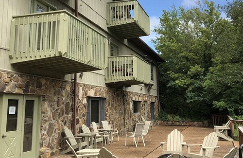Ozark Apartment | St. Noel Redbud Suite at Camp Ondessonk
