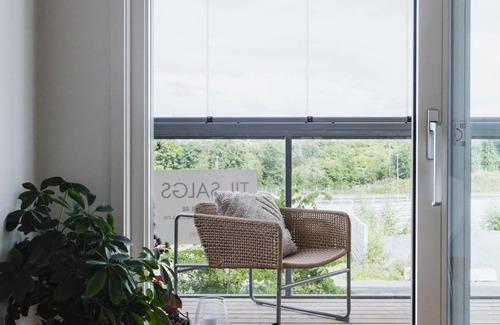 Trondheim Apartment | [ST Olavs - Ntnu 5 Min] Balcony+free Parking Beautiful Modern Apartment