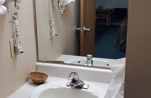 St Paul Hotel | St Paul Inn