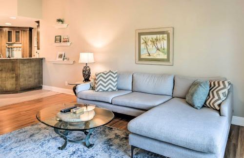 St. Petersburg Apartment | St Pete Condo with Private Lanai and Community Pool!