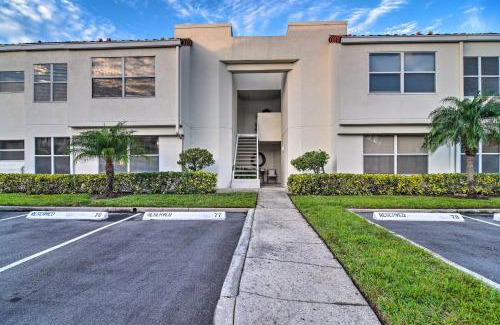 Isla del Sol Apartment | St Pete Condo with Patio and Pool about 2 Mi to Beach