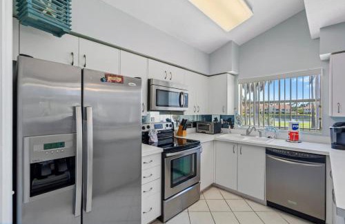 Isla del Sol House | St Pete Isla Vista Verde North Mirada Townhome 3 2