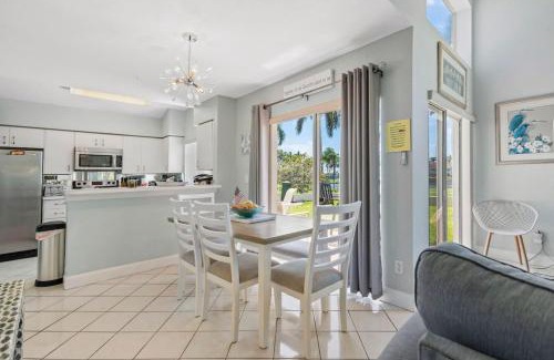 Isla del Sol House | St Pete Isla Vista Verde North Mirada Townhome 3 2