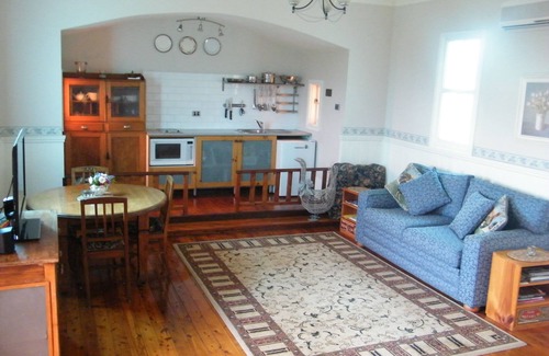 Stanhope Cottage | St Peter's at Fairview