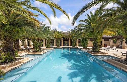 Herreras Condo | St Regis Modern Luxury Residence