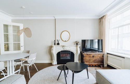 Old Town Apartment | Staal House