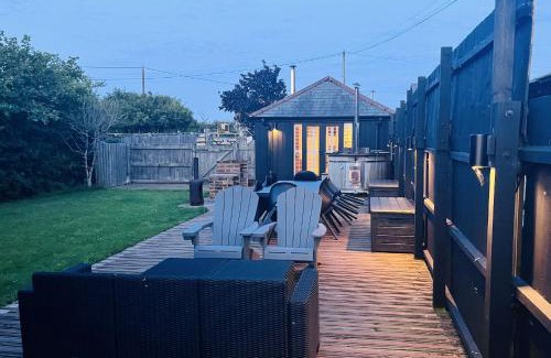 Brightlingsea House | Stable Cottage at Lee Wick Farm Cottages & Glamping