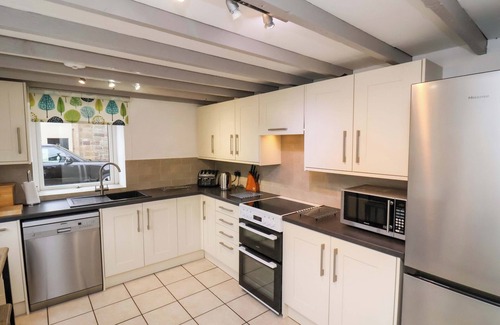 Fylingdales Cottage | STABLE COTTAGE, family friendly, with a garden in Robin Hood’s Bay