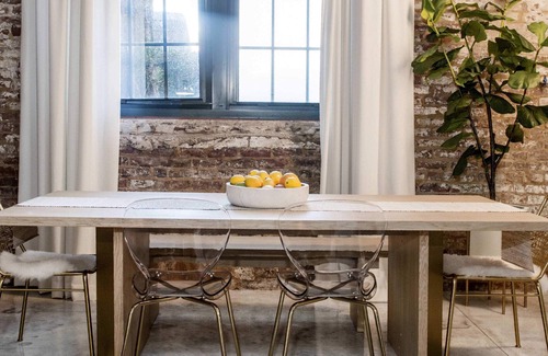 Cabbagetown Condo | Stacks on Stacks Summ