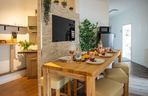 Nordliche Altstadt Apartment | Stadtoase am Doberaner Platz New6pers