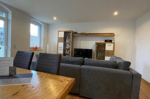 Frankenberg Apartment | STADTOASE moderne Wohnungen mit Balkon, Komfort und Ruhe, Für Monteure geeignet, Free WiFi