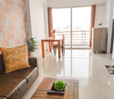 Rau Apartment | Staeg Hill View 513
