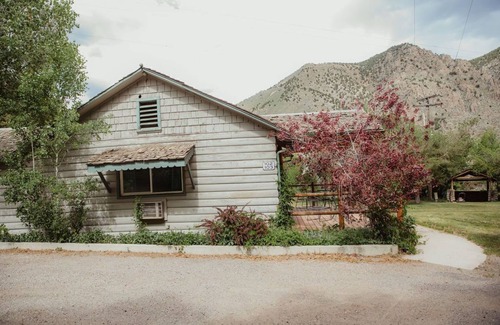 Sevier Cabin | Stagecoach Stop Cabin