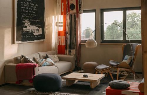 Hirschfeld Apartment | Stall & Sterne - Ferienwohnungen in der Scheune