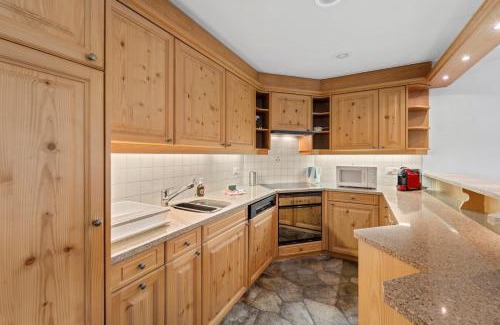 Celerina-Schlarigna Apartment | Stambuoch 3