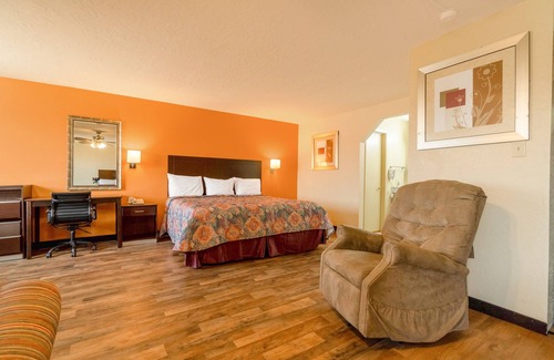 Stamford Hotel | Stamford Inn by Oyo