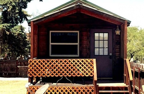 Tombstone House | Stampede Cabin #3 Tombstone