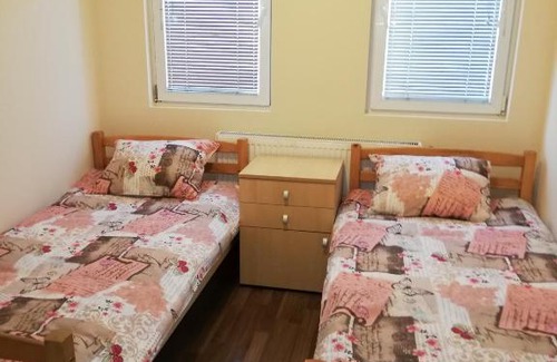 Foca Apartment | stan na dan Moj Dom