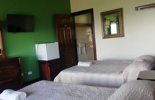 Roble Hotel | Standard Room in the Mountain!