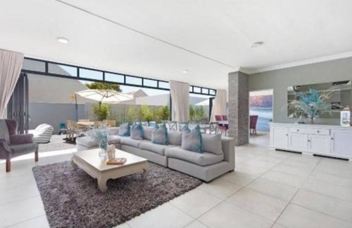Lakeside Apartment | Standard Studio