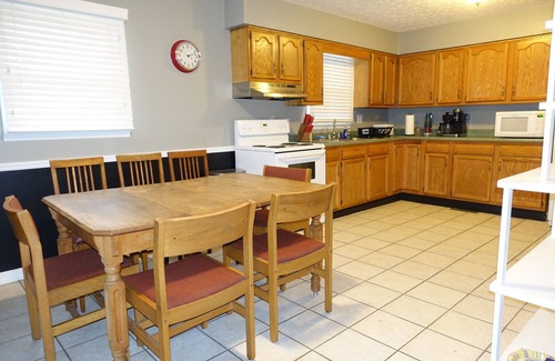 Stanton House | Stanton Dweller - Entire Home