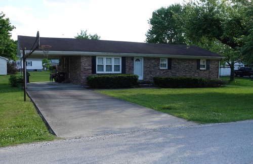 Stanton House | Stanton Dweller - Entire Home