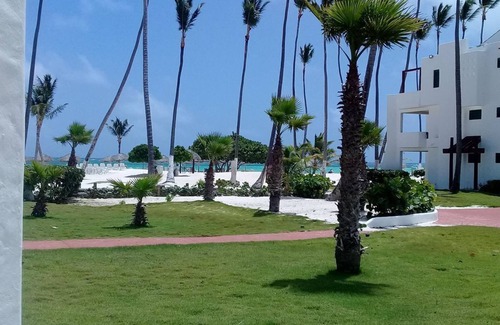 Bavaro Condo | Stanza Mare I-103 Beachfront Condo in Beautiful Beach Bavaro-Punta Cana