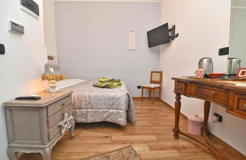Brandizzo Apartment | stanza romantica