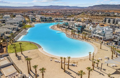 St. George Condo | Stapes Escapes #75: Desert Color Lagoon + Beaches
