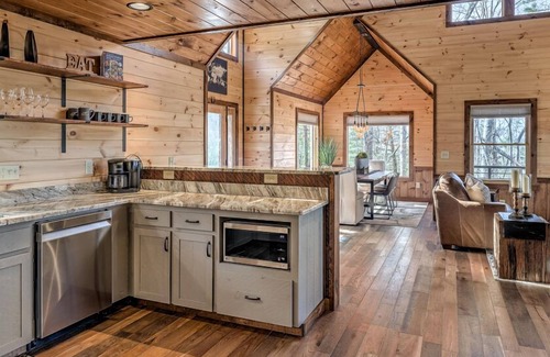 Morganton Cabin | Star Creek Chalet - King Beds | Game Room | Hot Tub | Walking Distance to Lake
