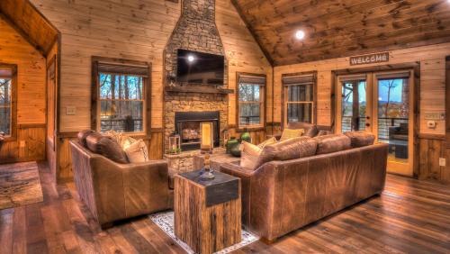 Morganton House | Star Creek Chalet