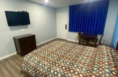 East Side Costa Mesa Hotel | Star Inn Motel