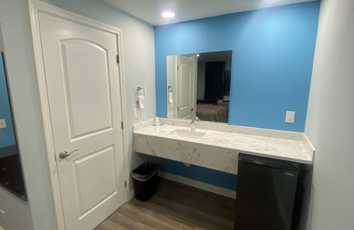 East Side Costa Mesa Hotel | Star Inn Motel