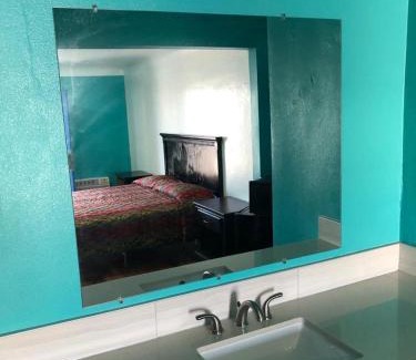 Norwalk Hotel | Star Motel