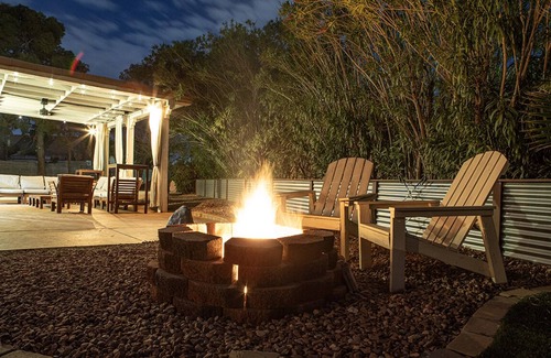 Paradise Valley House | Star Wars House - Near the Strip - Heated Pool - Pet Friendly