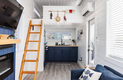 Apple Valley Apartment | Starboard Tiny Home S