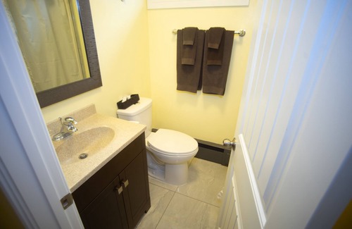 Camrose Hotel | Stardust Motel