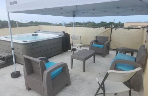 Esteves 1 Apartment | Stargaze Comfort Under the Stars & Arcade Room