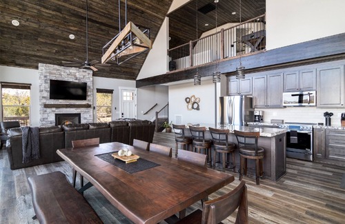 Orderville Cabin | Stargazer Cabin | Private Hot tub | Zion NP
