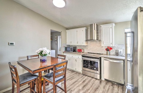 Maricopa House | Stargazing Haven Remote Escape with Views!