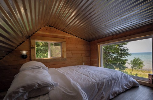 Cheboygan Cabin | "Starlight Cabin" Off-Grid Tiny Home on Lake Huron