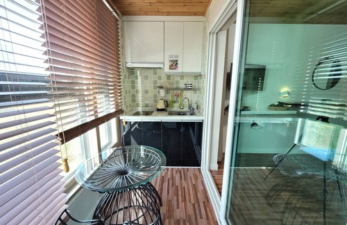 Hallim House | Starlightdrops Pension