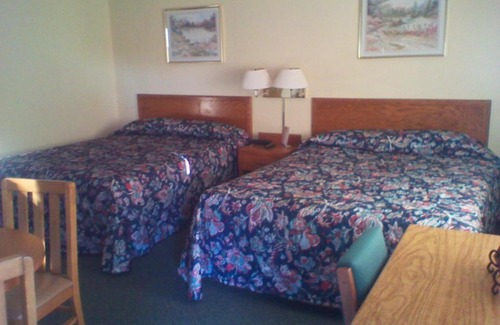 Mackinaw City Hotel | Starlite Budget Inn
