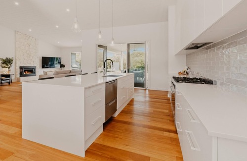 St. Andrews Beach House | Starry Nights - Tranquil Luxe Retreat