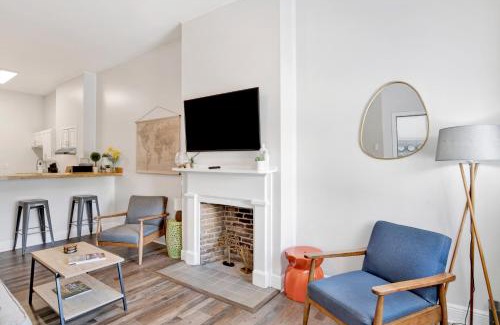 Central Business District Apartment | Stars on State in the Heart of Downtown