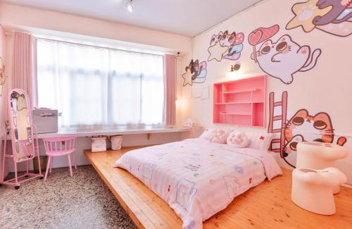Old Town House | Stars walk slowly
